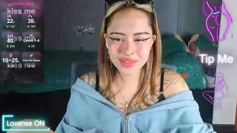 Kim online show from October 5, 5:17 am