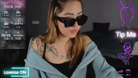 Kim online show from October 7, 9:01 pm