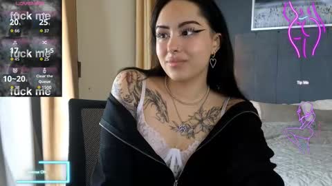 Kim online show from January 8, 8:49 am