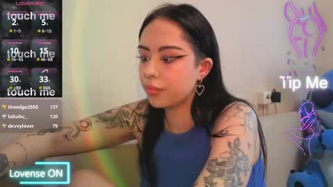 Kim online show from February 4, 8:42 am