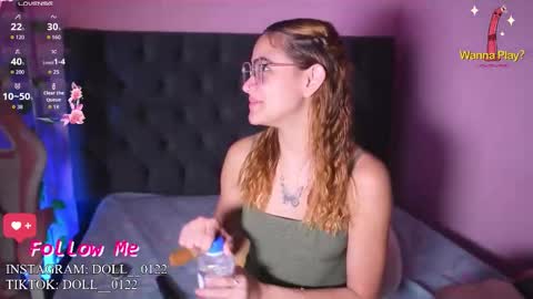 Snapshot of kim_dolls1823 chatting on October 11, 5:39 am ISABELLA 3 online show from October 11, 5:39 am