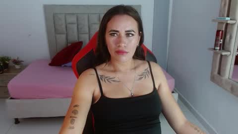 Snapshot of kim_fiori chatting on November 17, 11:32 pm Kimberly online show from November 17, 11:32 pm