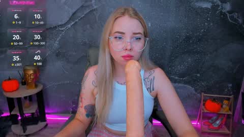 KIM online show from December 2, 1:35 pm