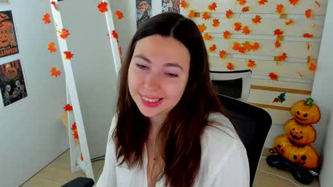 Kim online show from November 12, 7:42 am