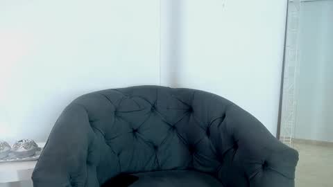 Snapshot of kim_lennon chatting on January 9, 4:28 pm K I M online show from January 9, 4:28 pm