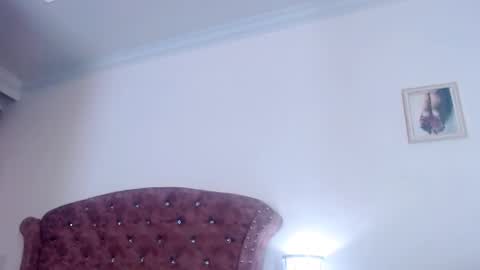 Snapshot of kim_lennon chatting on February 28, 3:04 pm K I M online show from February 28, 3:04 pm