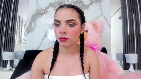 Snapshot of kim_lennon chatting on September 29, 12:43 pm K I M online show from September 29, 12:43 pm