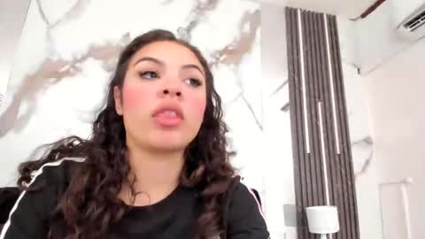 Snapshot of kim_lennon chatting on October 7, 1:19 pm K I M online show from October 7, 1:19 pm