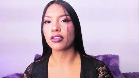 kim_mouth17 online show from March 8, 10:13 pm