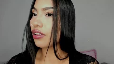 kim_mouth17 online show from May 26, 4:08 am