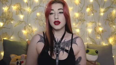 Hi Im Kimberly but u can call me Kim. Turn on ur sound i love to talk and moan online show from December 20, 2:27 pm