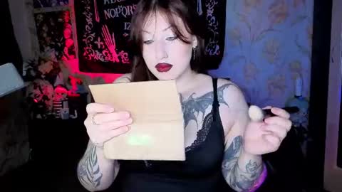 Snapshot of kim_possible1 chatting on June 18, 2:12 am Hi Im Kimberly but u can call me Kim. Turn on ur sound i love to talk and moan online show from June 18, 2:12 am
