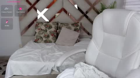 kimara lion online show from February 4, 1:06 pm