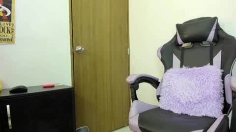 kamila online show from April 27, 11:36 pm