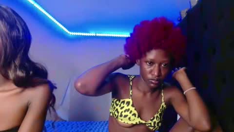 Snapshot of kimberly_chloe chatting on February 26, 4:06 pm Kimberly online show from February 26, 4:06 pm