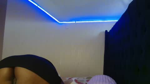 Snapshot of kimberly_chloe chatting on July 16, 7:58 am Kimberly online show from July 16, 7:58 am