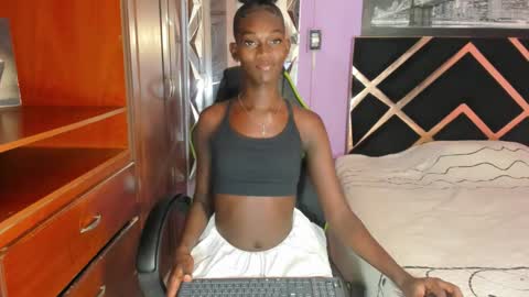 kimberly_ebonny online show from October 26, 2:39 am