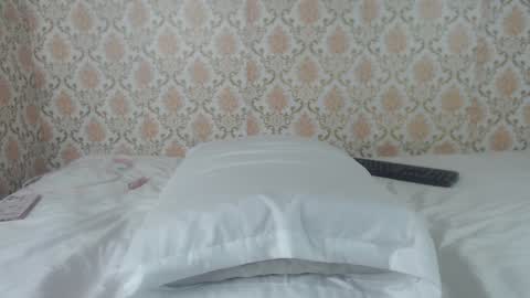 Snapshot of kimberly_perez__ chatting on January 20, 2:01 am Kimberly online show from January 20, 2:01 am