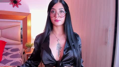 kimberly shaw online show from December 5, 6:22 pm