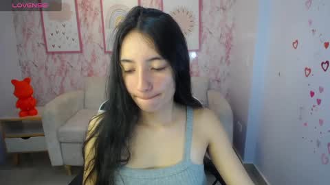 Snapshot of kimberly_thomson_t chatting on September 15, 10:48 am kimberly online show from September 15, 10:48 am