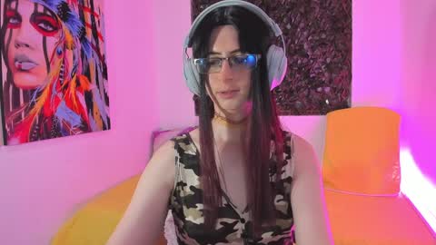 kimberly_thonson online show from February 5, 11:28 pm