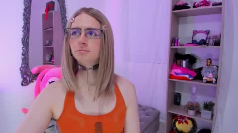 kimberly_thonson online show from January 9, 3:37 pm