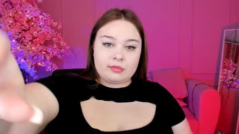 Snapshot of kimberlymaran chatting on December 26, 9:01 am The one that you wont be able to forget online show from December 26, 9:01 am