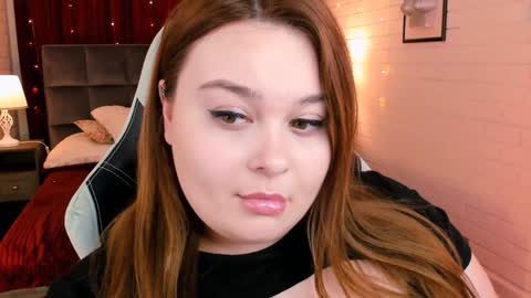 Snapshot of kimberlymaran chatting on January 10, 3:37 pm The one that you wont be able to forget online show from January 10, 3:37 pm