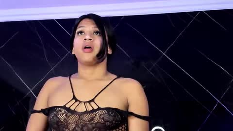 Kimberlyn online show from November 27, 10:45 pm