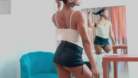 Kimberlyn online show from June 17, 8:10 pm
