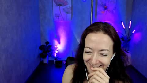 Kimberly online show from February 9, 4:40 pm