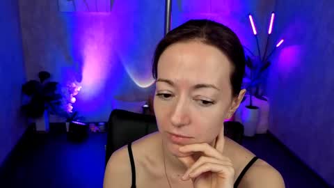 Kimberly online show from February 18, 5:10 pm