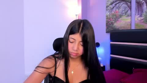 Kimberly Villalobos online show from February 6, 11:43 am