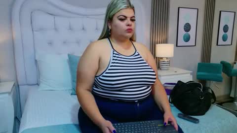 KimBrooks online show from February 9, 11:14 am