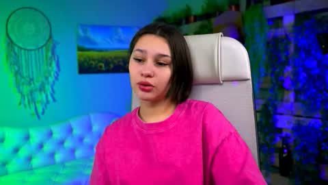 kimclarks online show from February 19, 2:57 pm