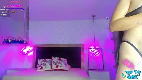 KAREN  online show from December 14, 12:44 pm