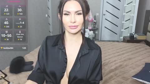 KIm online show from January 12, 3:36 pm