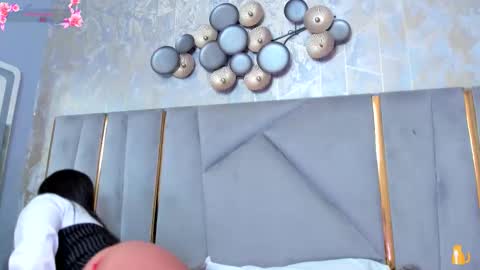  KIM  online show from January 17, 3:11 am