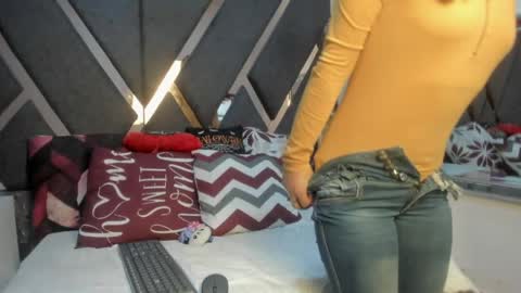 Kimy online show from April 13, 1:49 pm