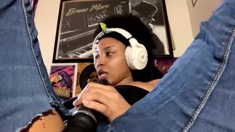 Kimi online show from February 20, 4:03 pm