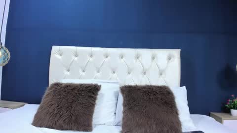 kimluna1 online show from October 27, 1:09 am