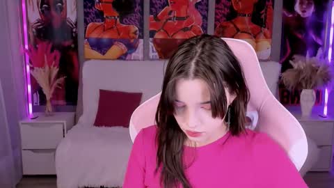 Snapshot of kimm_wong chatting on February 2, 6:56 am kimm wong online show from February 2, 6:56 am