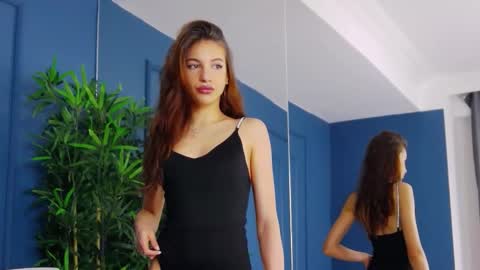 kimmdaviss online show from November 20, 9:09 am