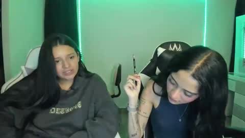 Snapshot of kimmi_foxy chatting on February 26, 11:26 pm kimmi online show from February 26, 11:26 pm