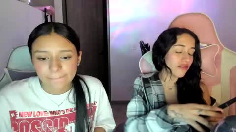 Snapshot of kimmi_foxy chatting on September 15, 11:27 pm kimmi online show from September 15, 11:27 pm