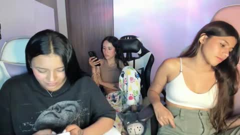 Snapshot of kimmi_foxy chatting on October 3, 11:35 pm kimmi online show from October 3, 11:35 pm