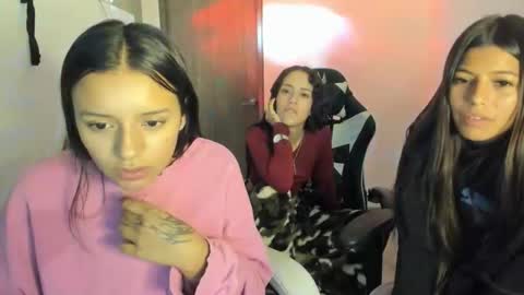 kimmi online show from February 12, 11:11 pm