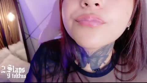 Snapshot of kimmi_kim chatting on June 16, 10:23 pm online show from June 16, 10:23 pm