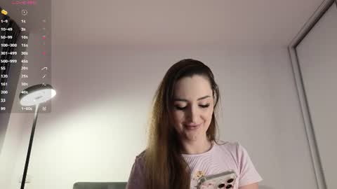 Snapshot of kimmie_ chatting on June 29, 6:30 pm Kimmie online show from June 29, 6:30 pm