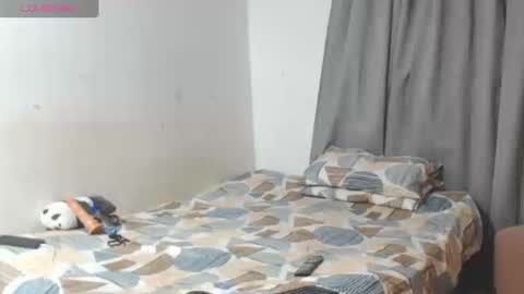 kimmy94192 online show from September 10, 2:50 pm